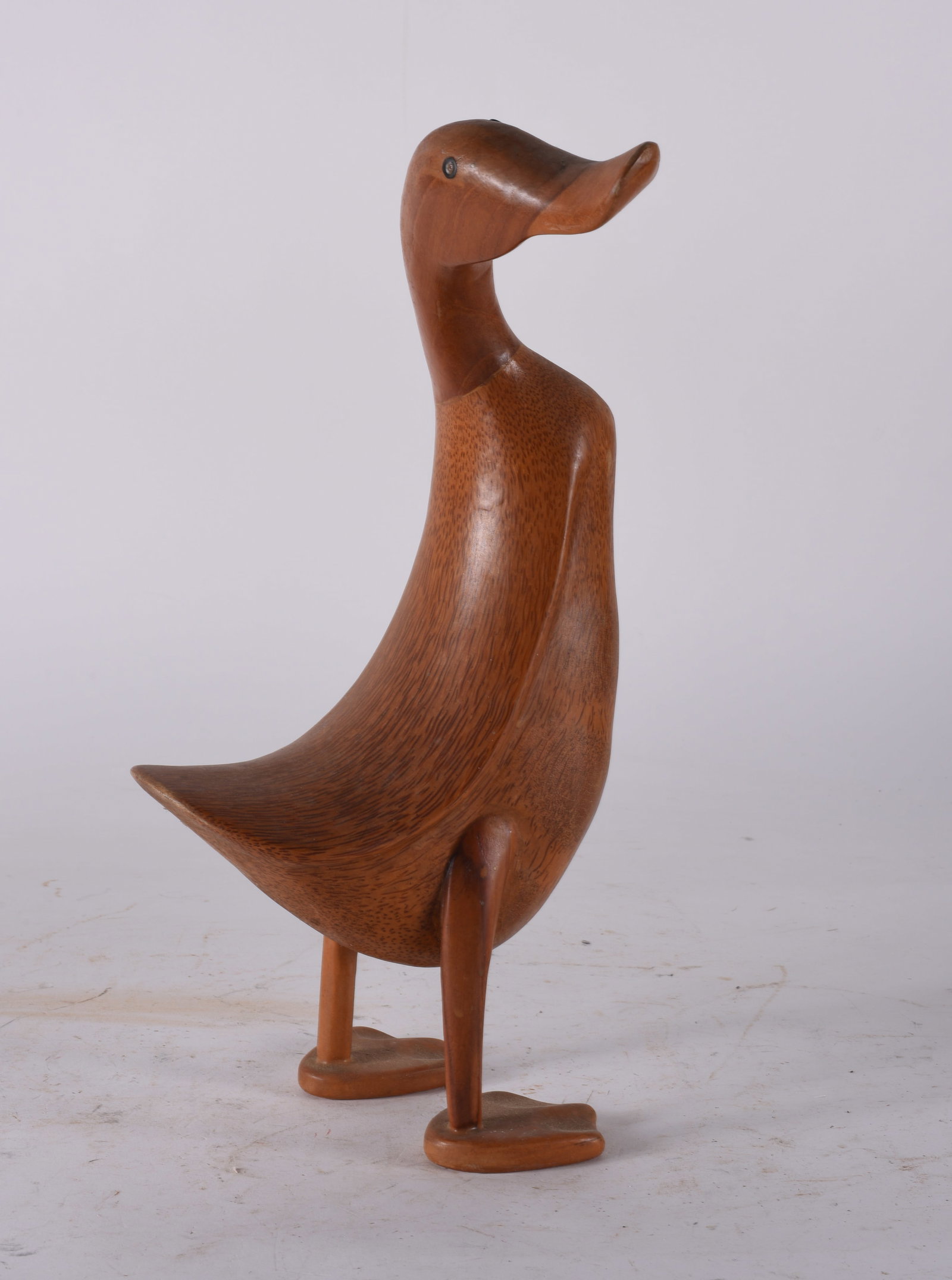 Brasstown Wooden Carved Duck: 16" mid 20th century, nicely carved duck. --- very important to understand the history of the Brasstown Carvers --- copy paste here --- https://www.folkschool.org/folk-school-experience/our-history/