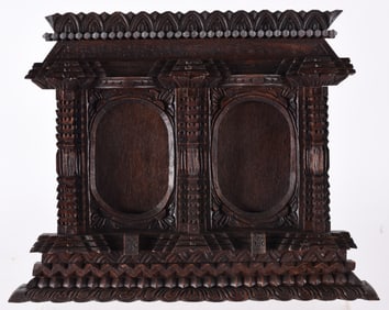 Carved Victorian Wodden Picture Frame