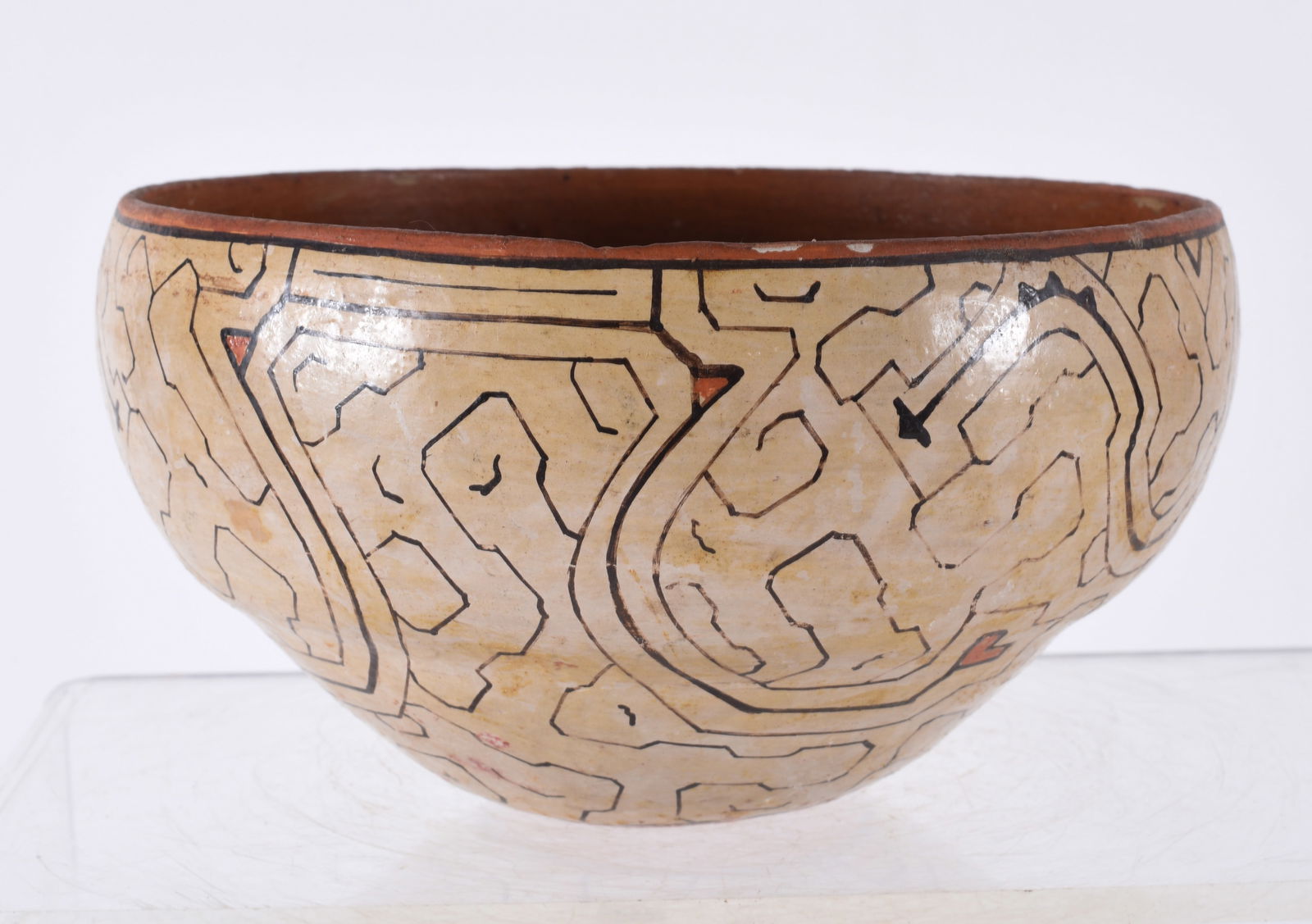 Shipido - Conibo Pottery Bowl (1 of 3)