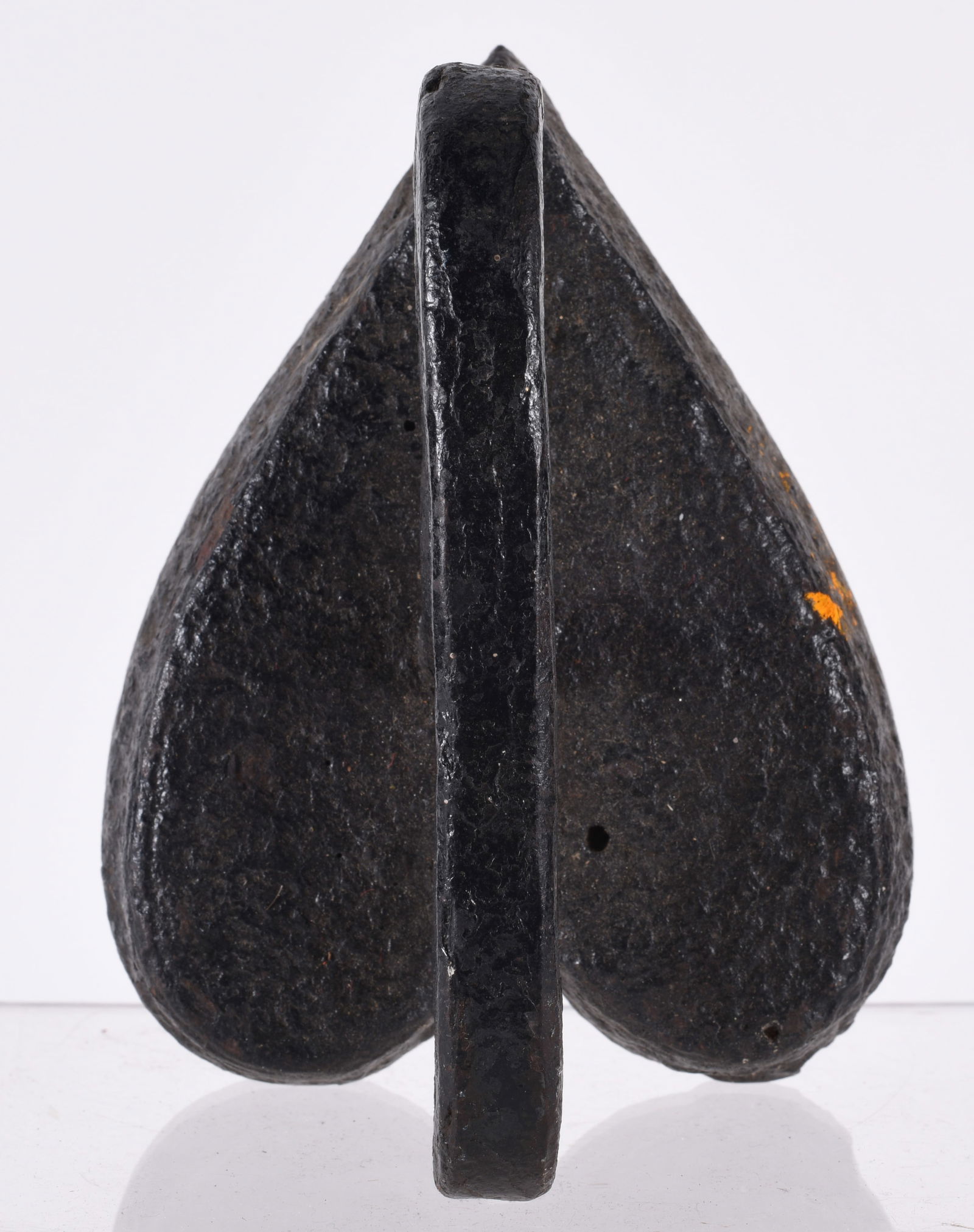 Early American Heart iron (1 of 3)
