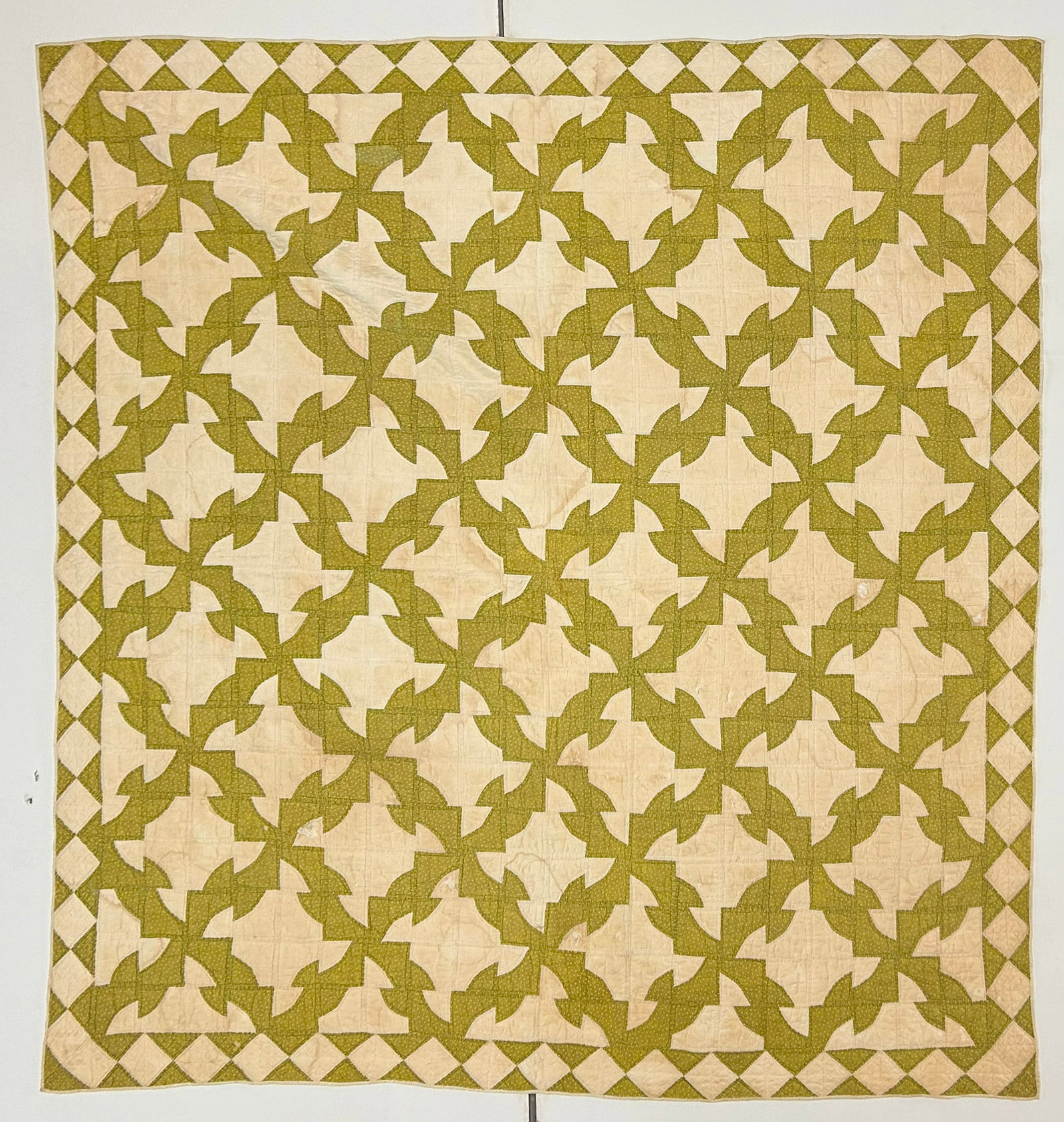 Early 20th Century American Textile Hand Made Quilt (1 of 4)
