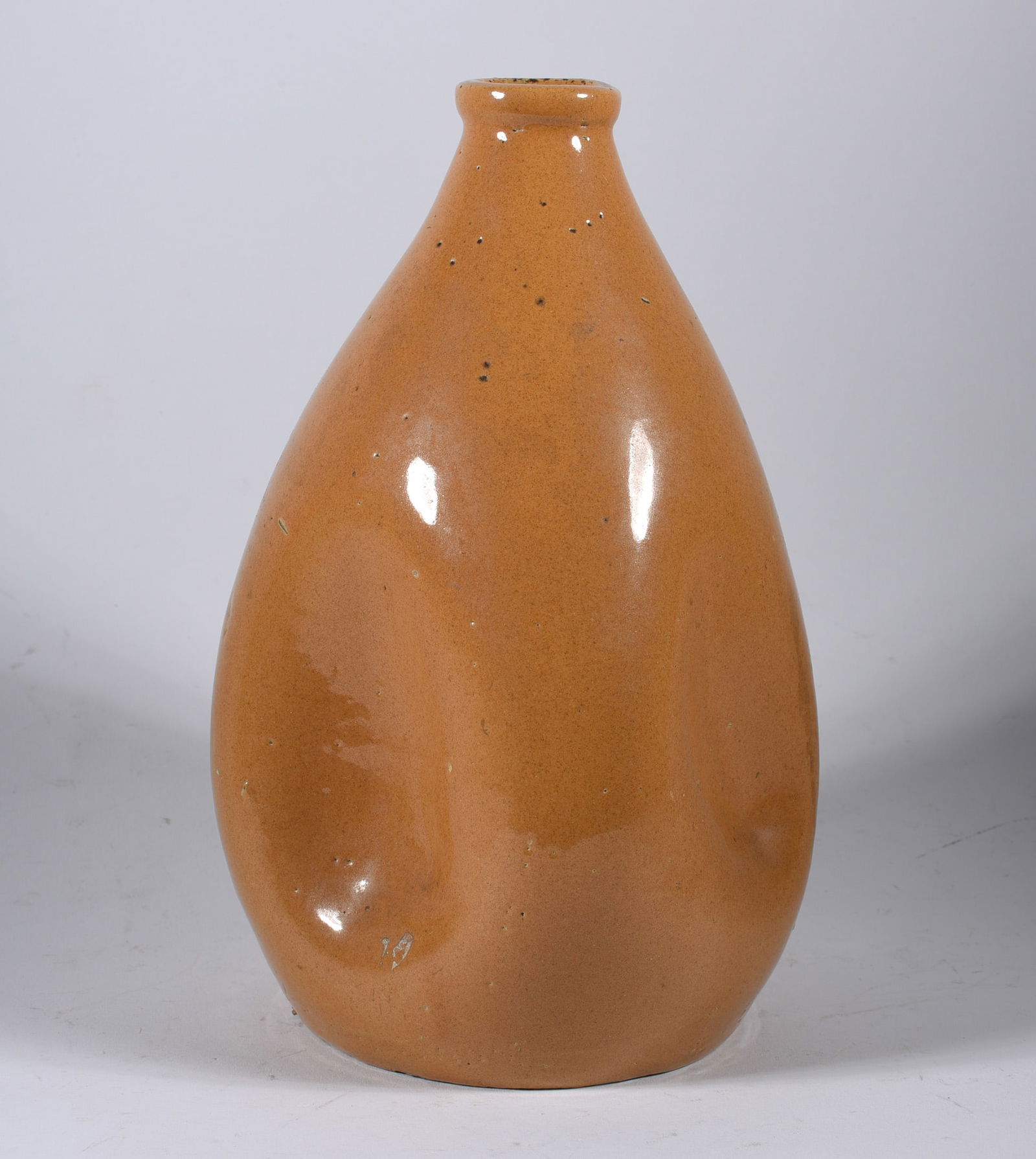 Kentucky Pottery Pinched Vase (1 of 3)