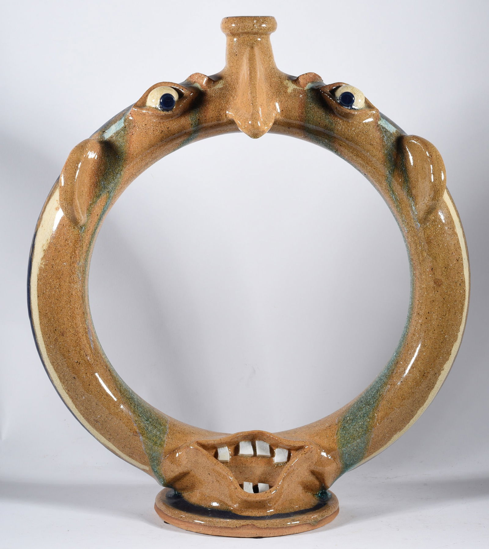 Gary Mitchell Folk Pottery Ring Jug (1 of 6)