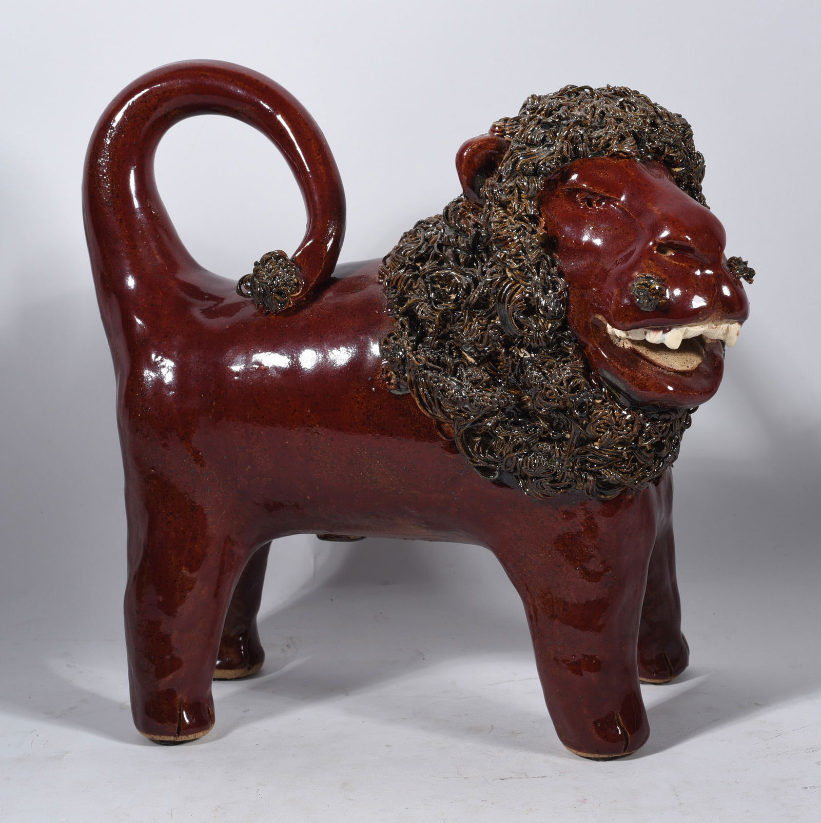 Crystal King Pottery Lion (1 of 5)