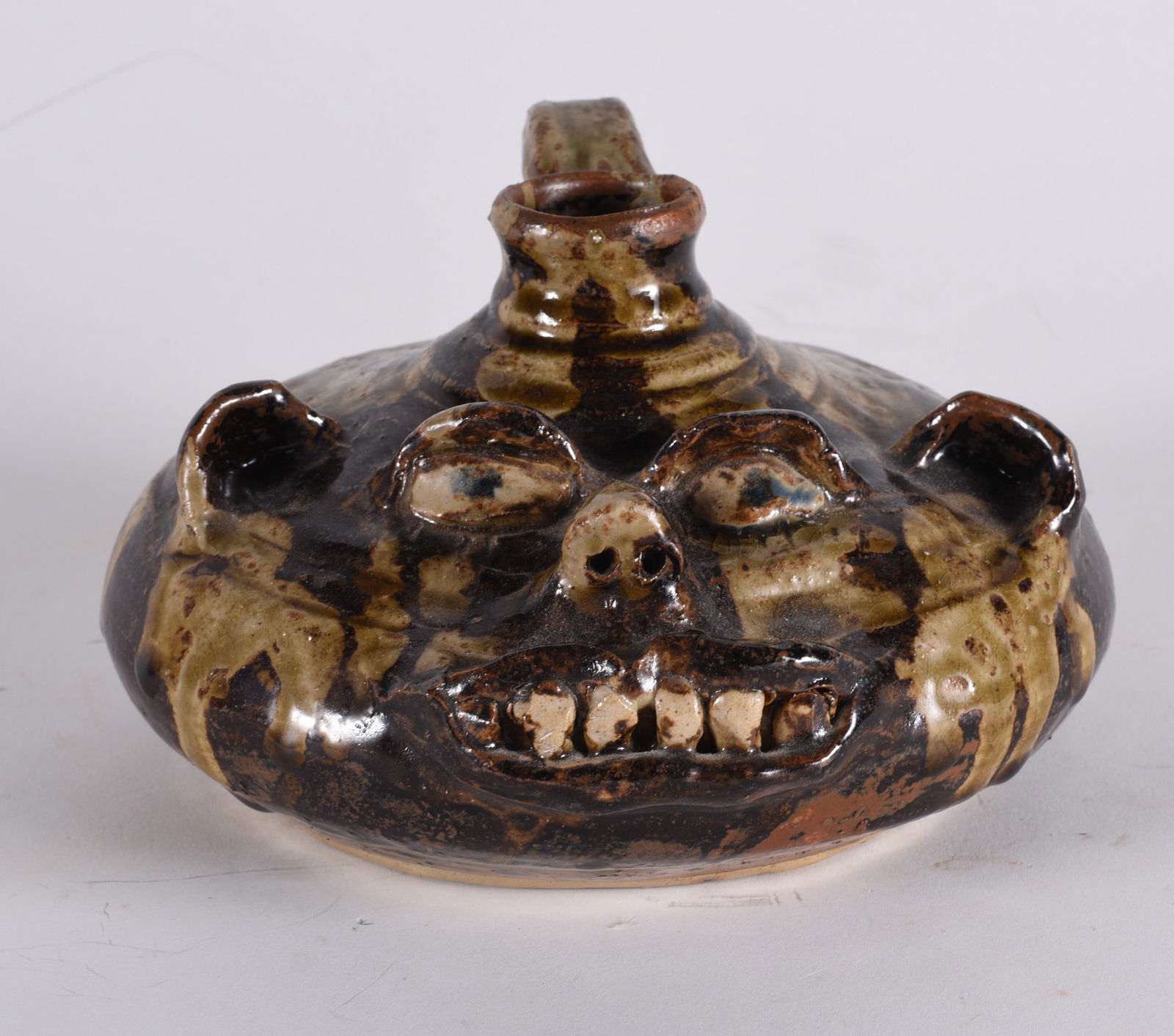 Marie Rogers Face Jug (1 of 4)