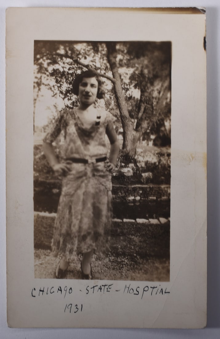 Vintage Original LGBTQ Postcard Post Card: 5.5'' x 3.5'' original post card, see photo for condition. From a large collection of drag and cross dressing photos.