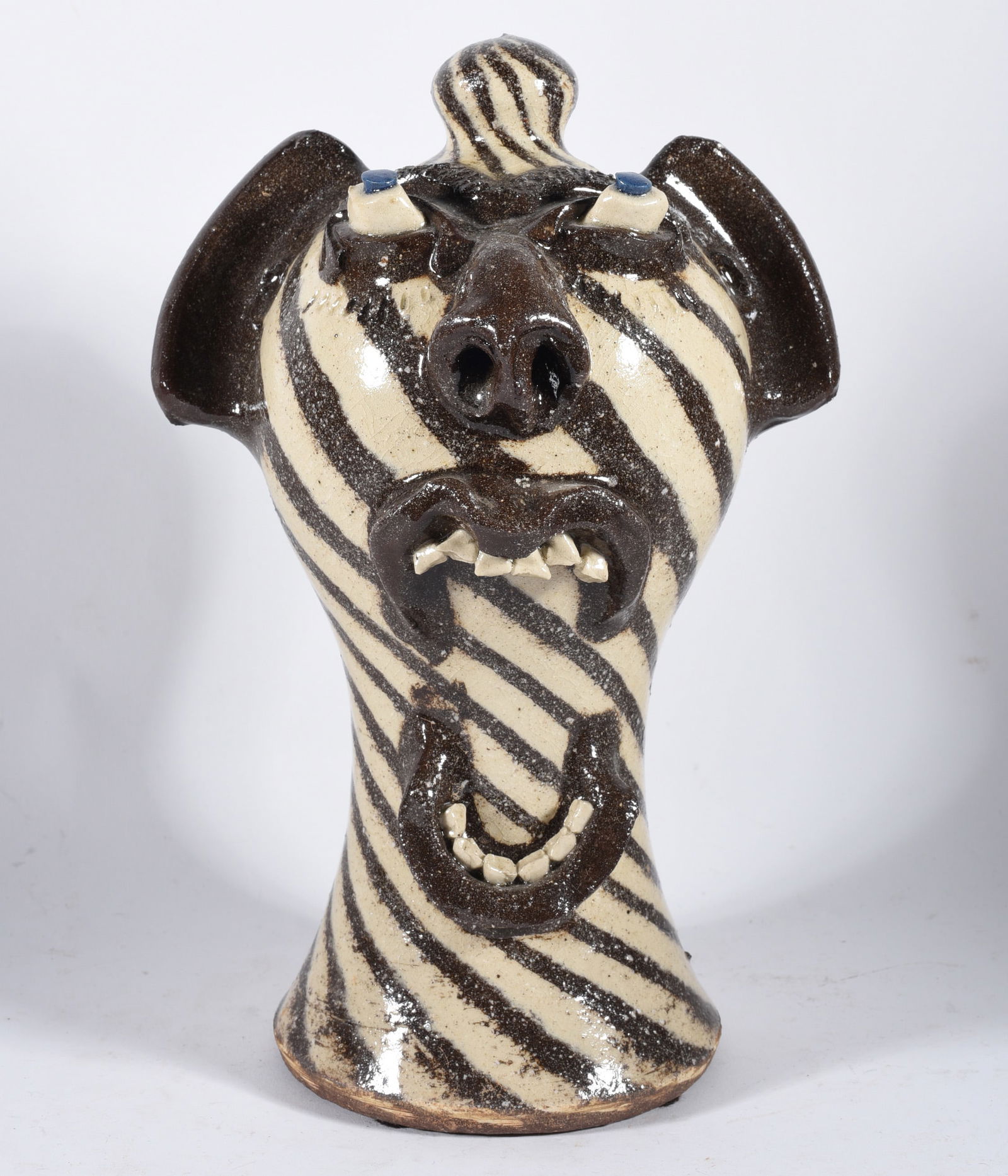 Steve Abee Wig Stand (1 of 4)