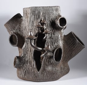 Ben North Pottery Tree Stump
