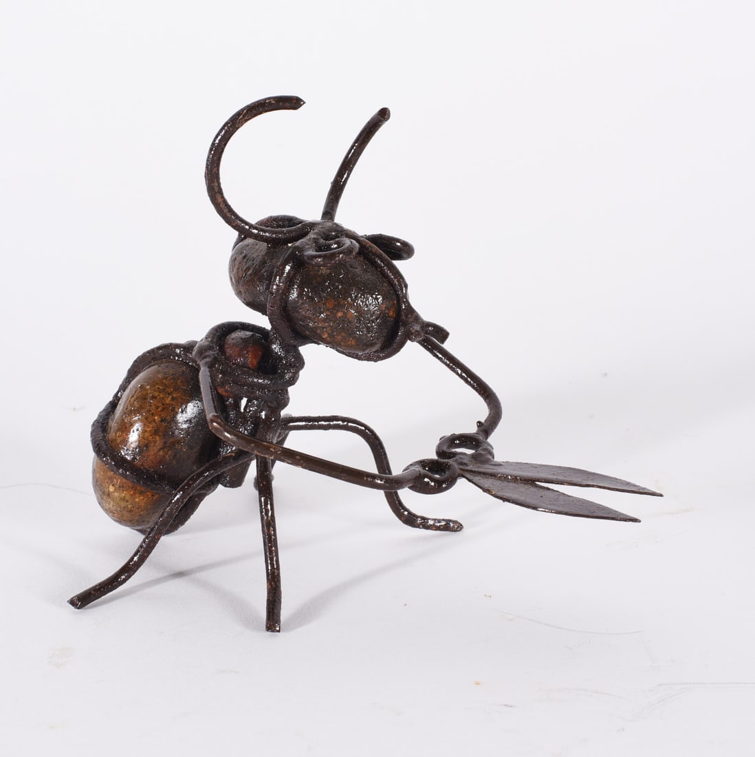 Dr. Richard Seed (1937 - 2021): 4" x 4" Richard Seed held a phd in parasiteology and worked an UNC Chapel Hill. He had a life long passion for the research and teaching of infectious disease. Richard found his calling in the art wor