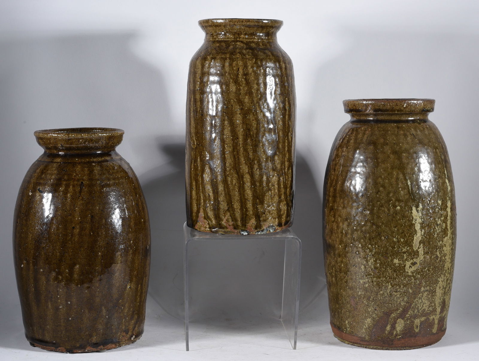 4 Catawba Valley Jars ca. 1860 (1 of 3)