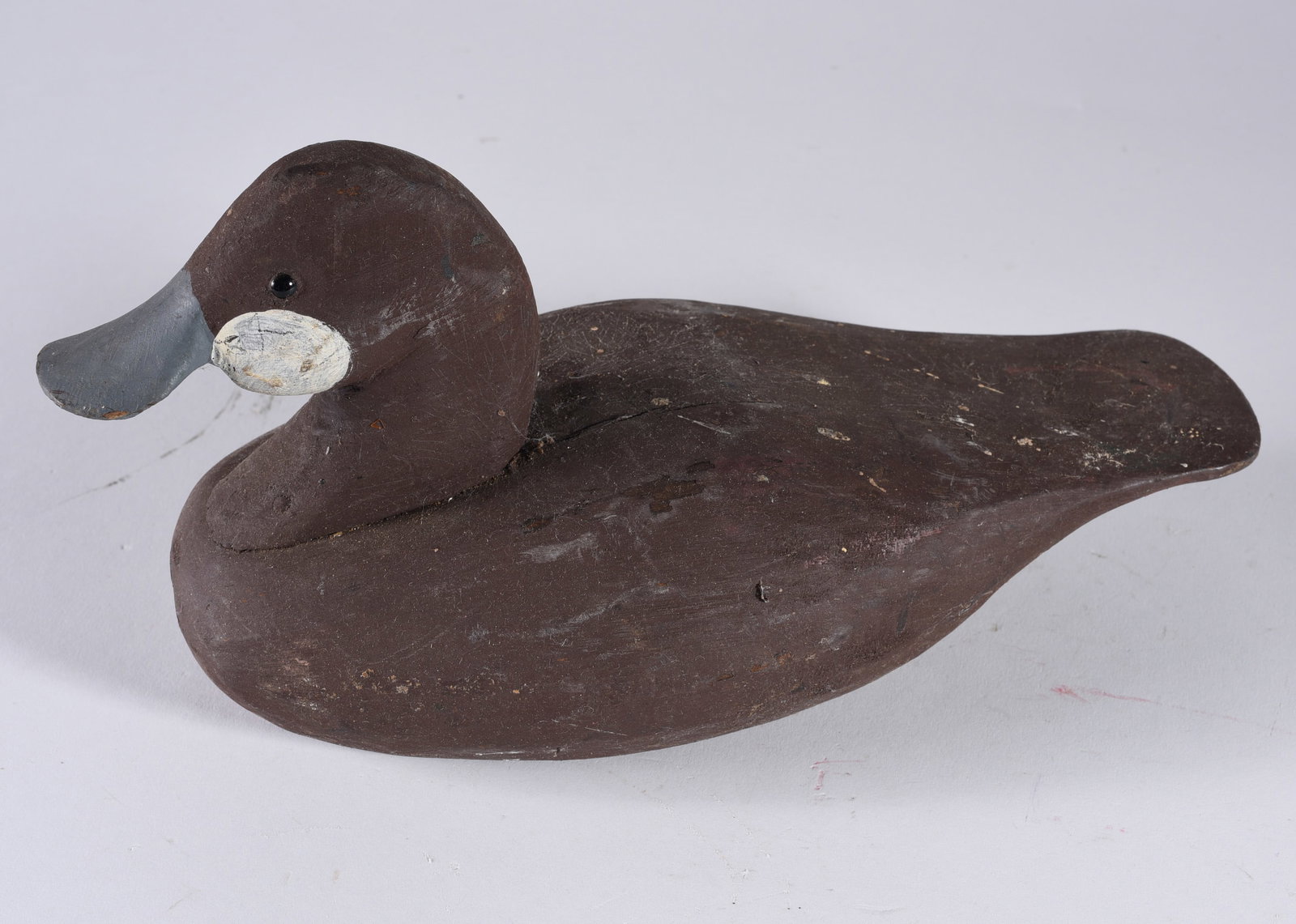 Romie Waterfield Family Carved Decoy: 10" Romie Waterfield wood carved decoy, original paint. From the collection of Quincy Scarborough