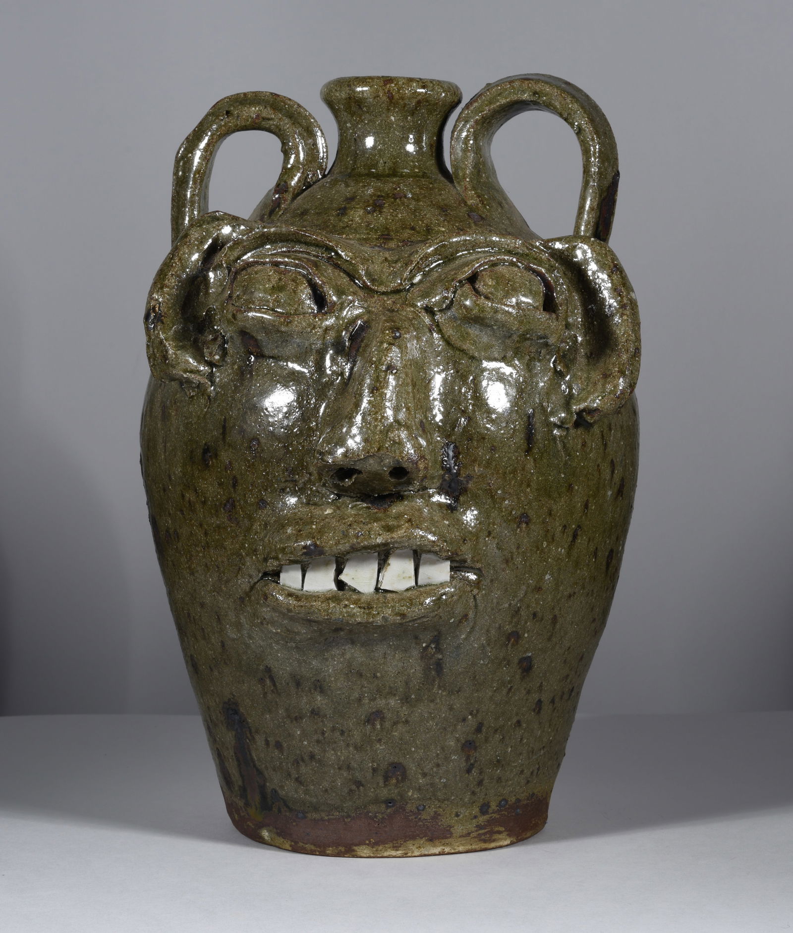 Burlon Craig Face Jug (1 of 5)