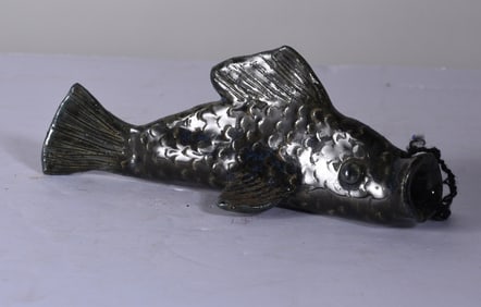 Lynn Craven Folk Pottery Fish