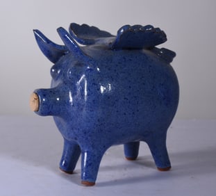 Mildred Meaders Folk Pottery Pig