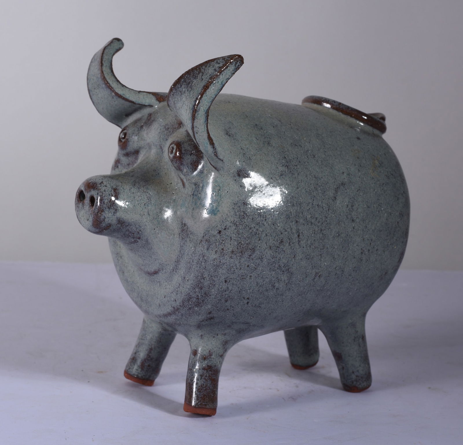 Mildred Meaders Folk Pottery Pig (1 of 4)