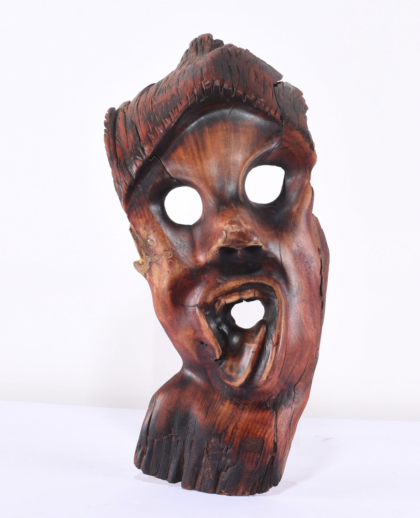 Tom Fidler Folk Carving (1 of 2)