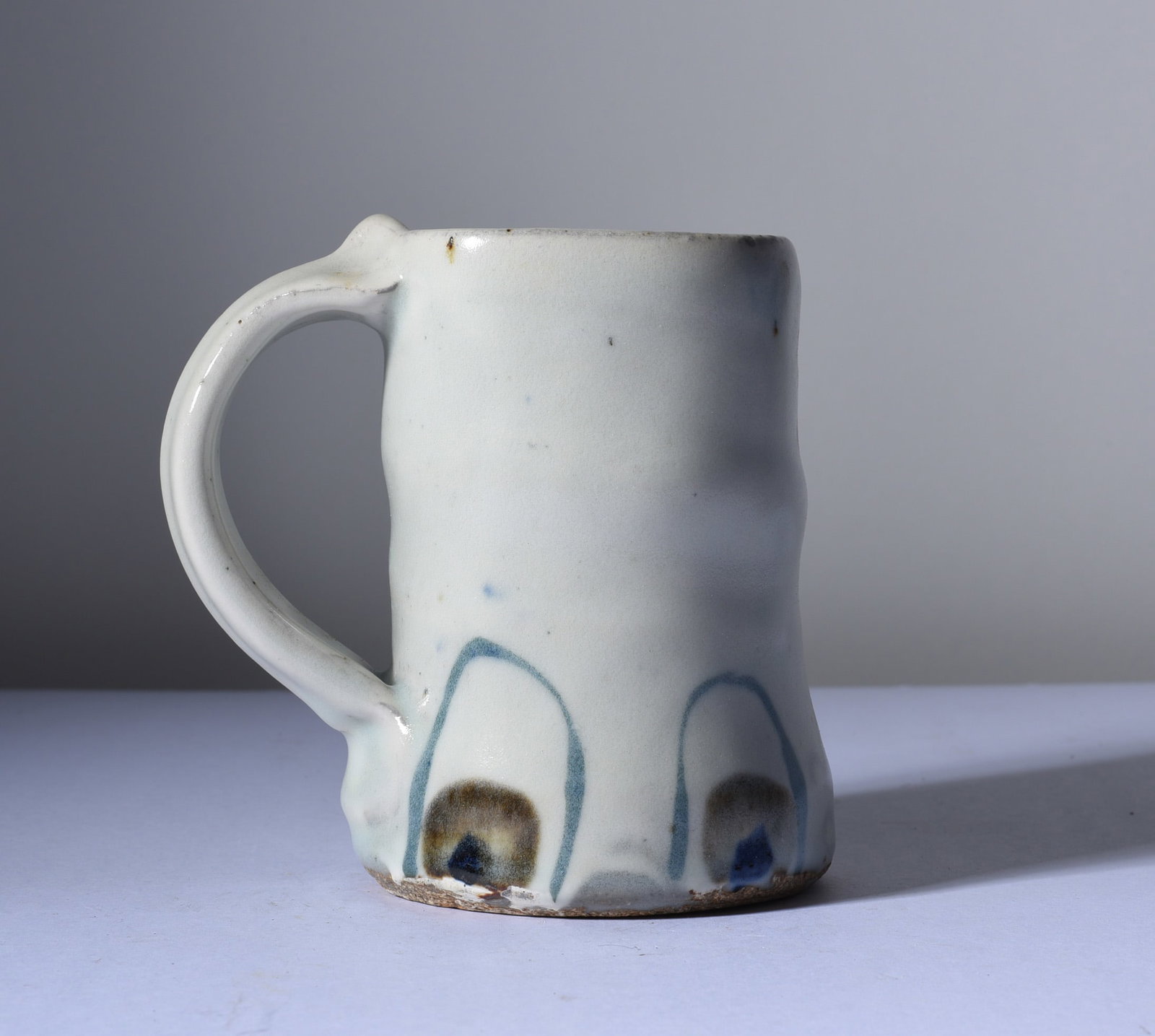 North Carolina Folk Pottery Mug: 4" all pottery is from an estate and if it has issues we will note it else it is in fine condition. This collection comes from a single owner and they loved the pottery and the artist. Most of this po