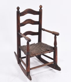 Virginia Early Painted Childs Chair