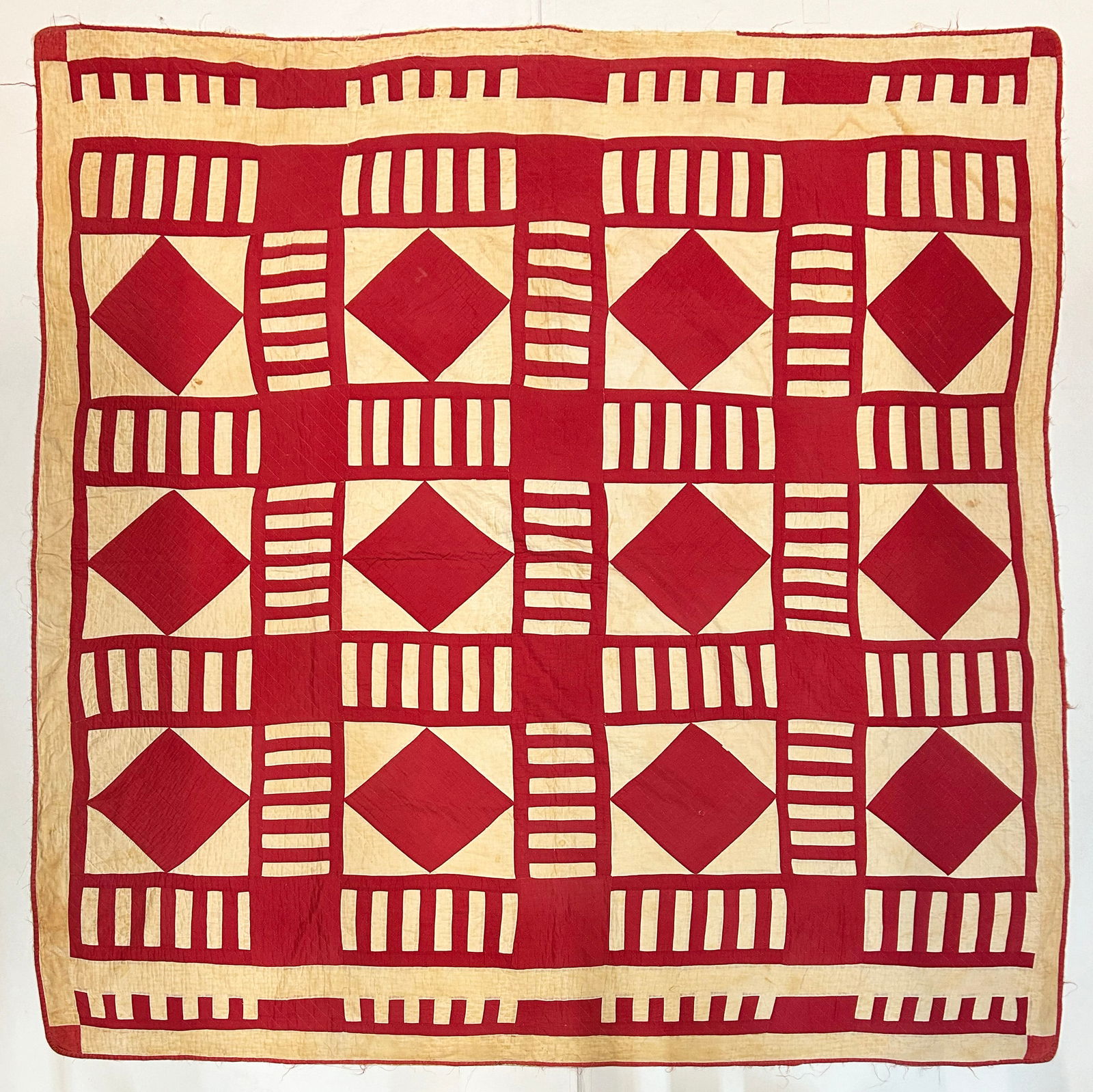 American Textile South Carolina Quilt ca. 1880 (1 of 5)