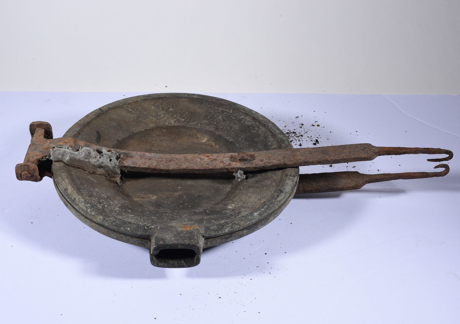 North Carolina Pewter Plate Mold (1 of 5)