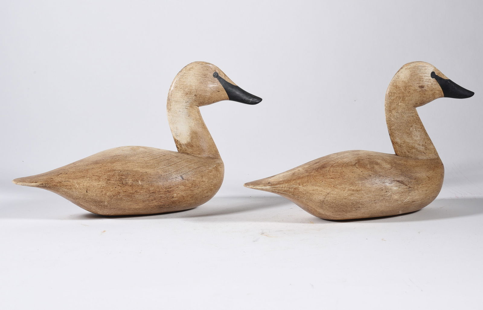 Don Harris Carved Decoy Pair (1 of 3)