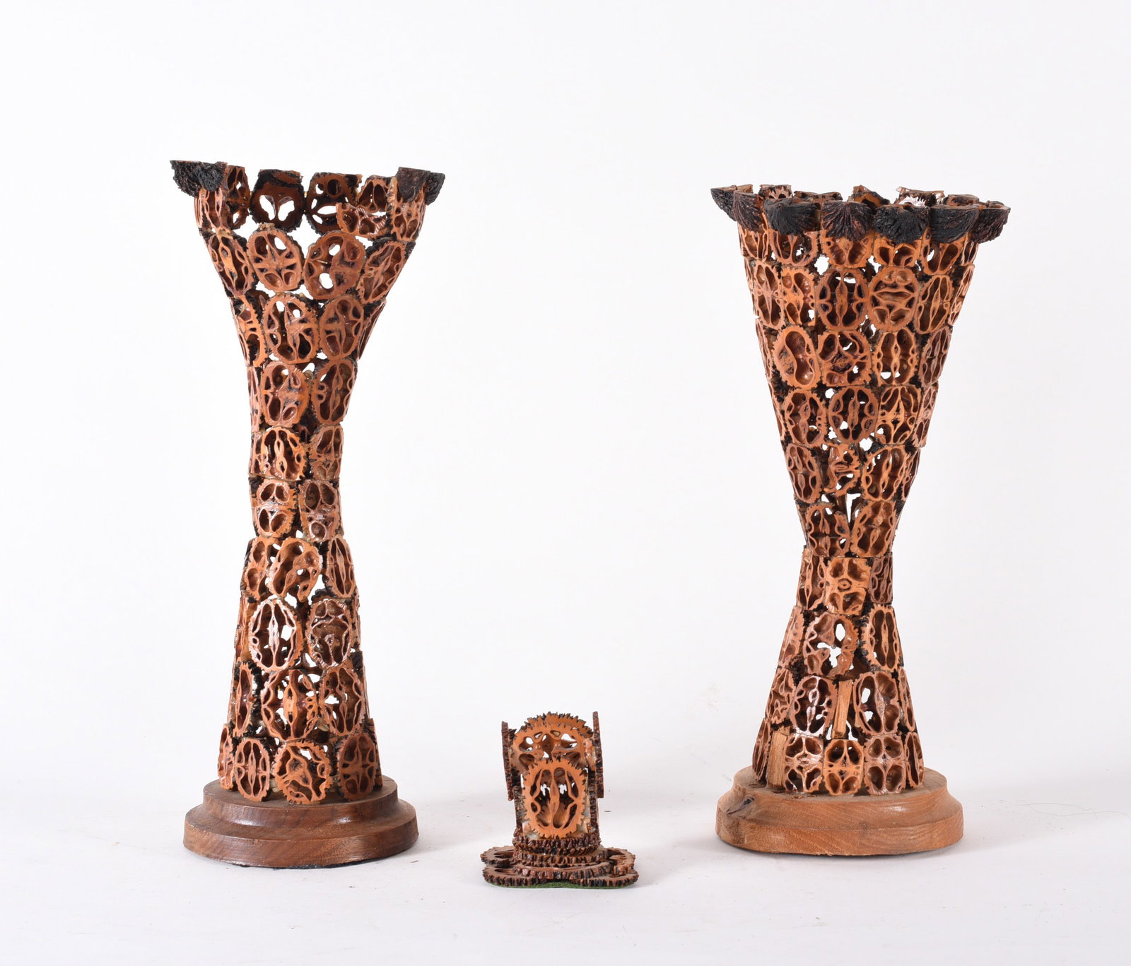 Appalachian Walnut Nut Vase ca. 1951 (1 of 4)