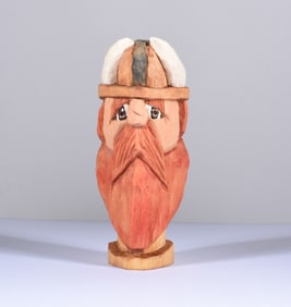Lindsay Pendleton Wood Carving