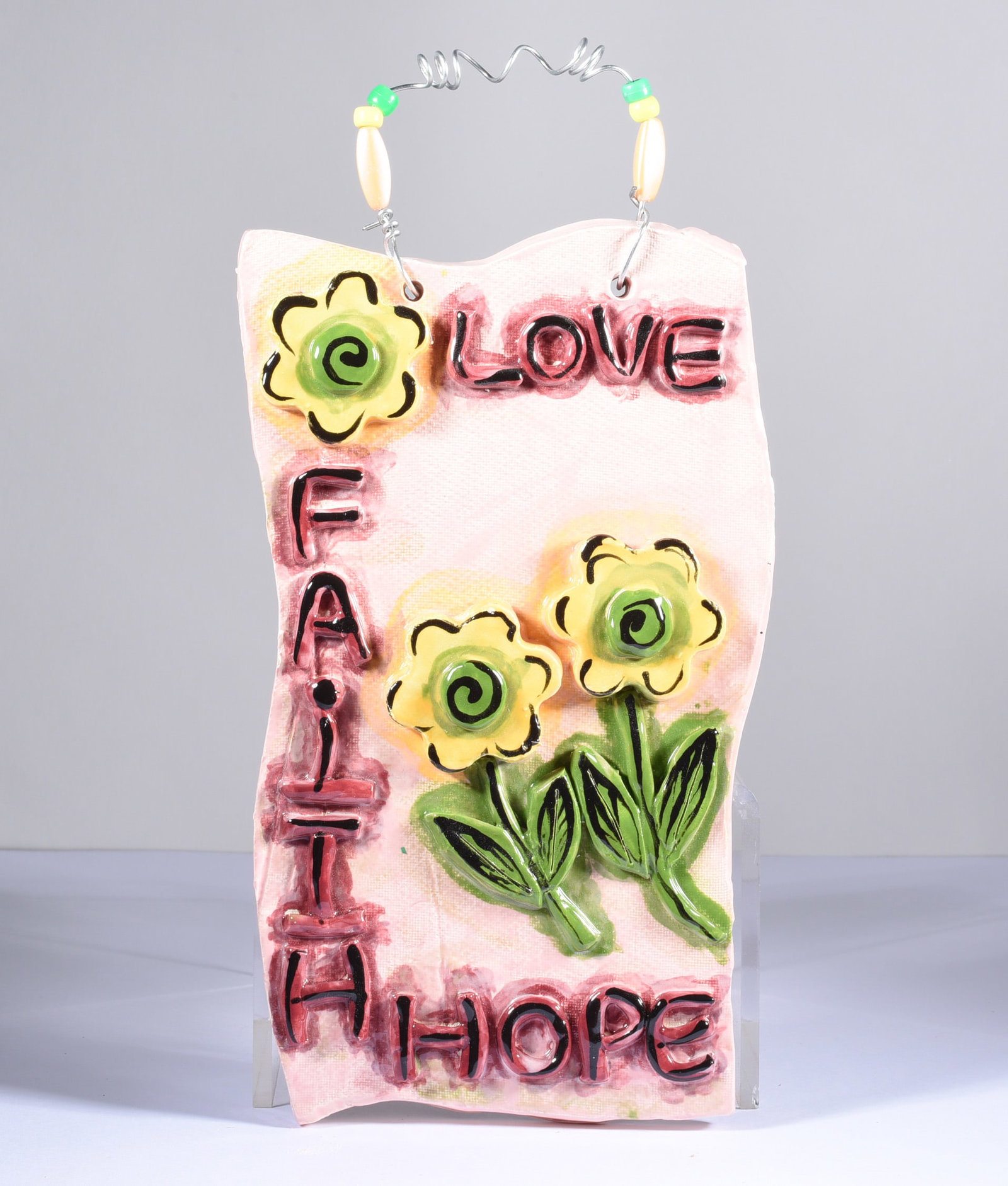 Pottery Wall Hanging Flowers: 7" x 13" all items are from the Collection of Mary Wells. Antique collection and other collectibles. Please see photos for condition. Shipping will be done by a 3rd party shipping using live auctionee