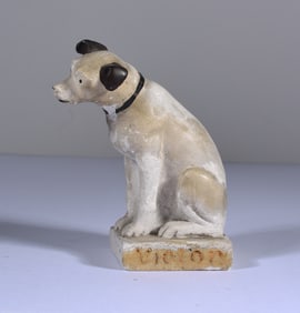 China Bisque Dog