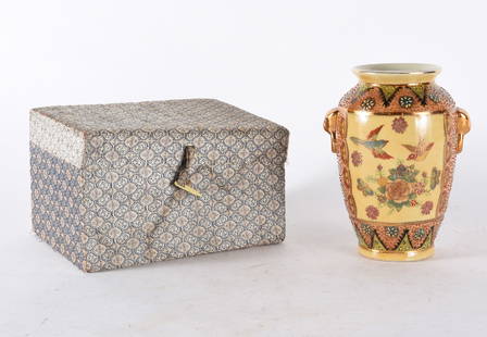 Chinese Vase in Box: These items are part of the Mary Wells massive antique collection. All items are sold no reserve and shipped by a 3rd party. Pickups are free.