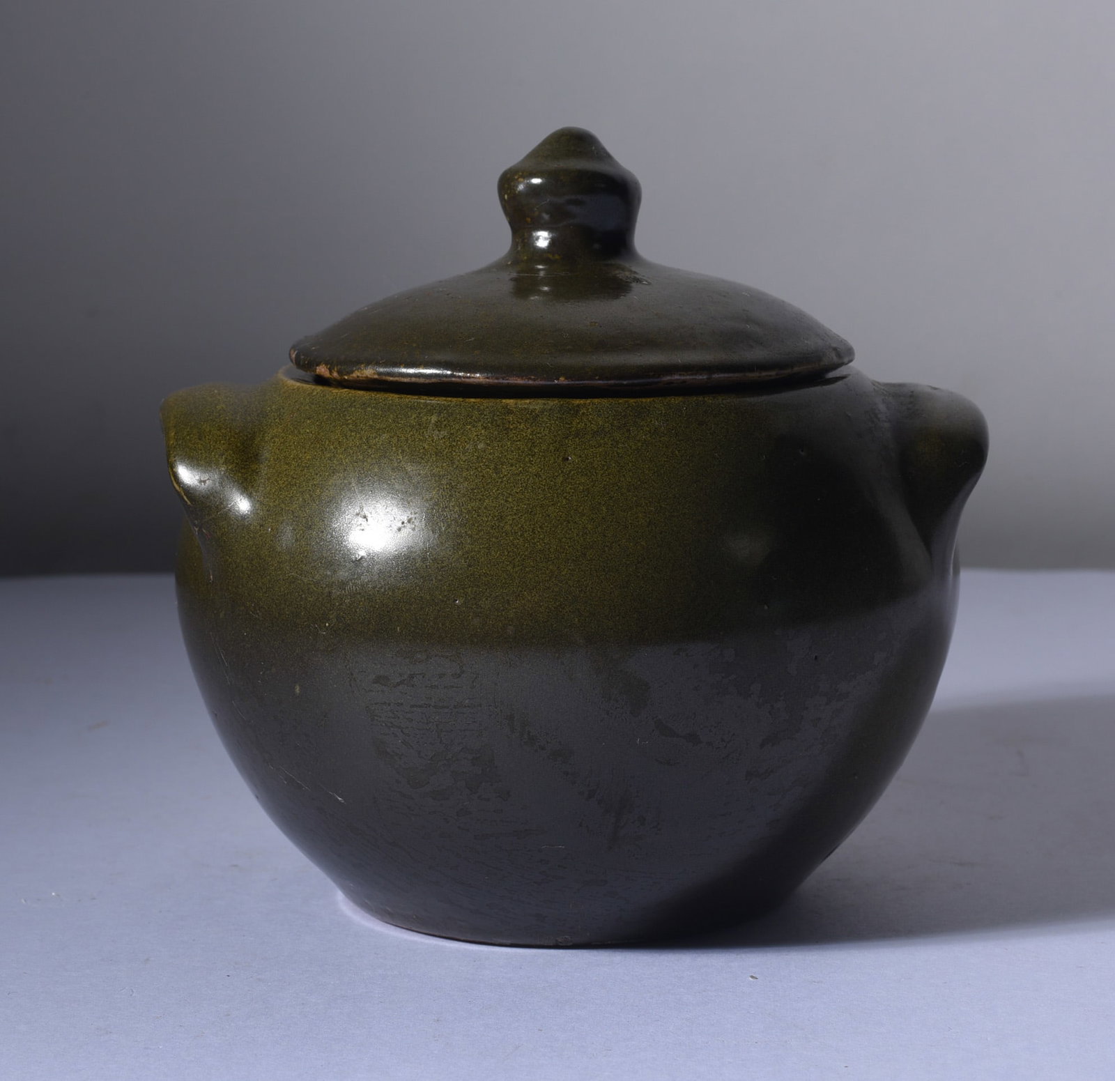Ben Owen Master Pottery Jugtown Lidded Jar (1 of 2)