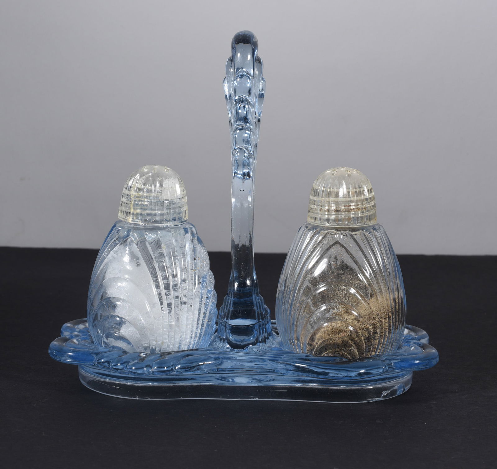Vintage Cambridge Caprice Moonlight Blue Cruet Set (1 of 1)