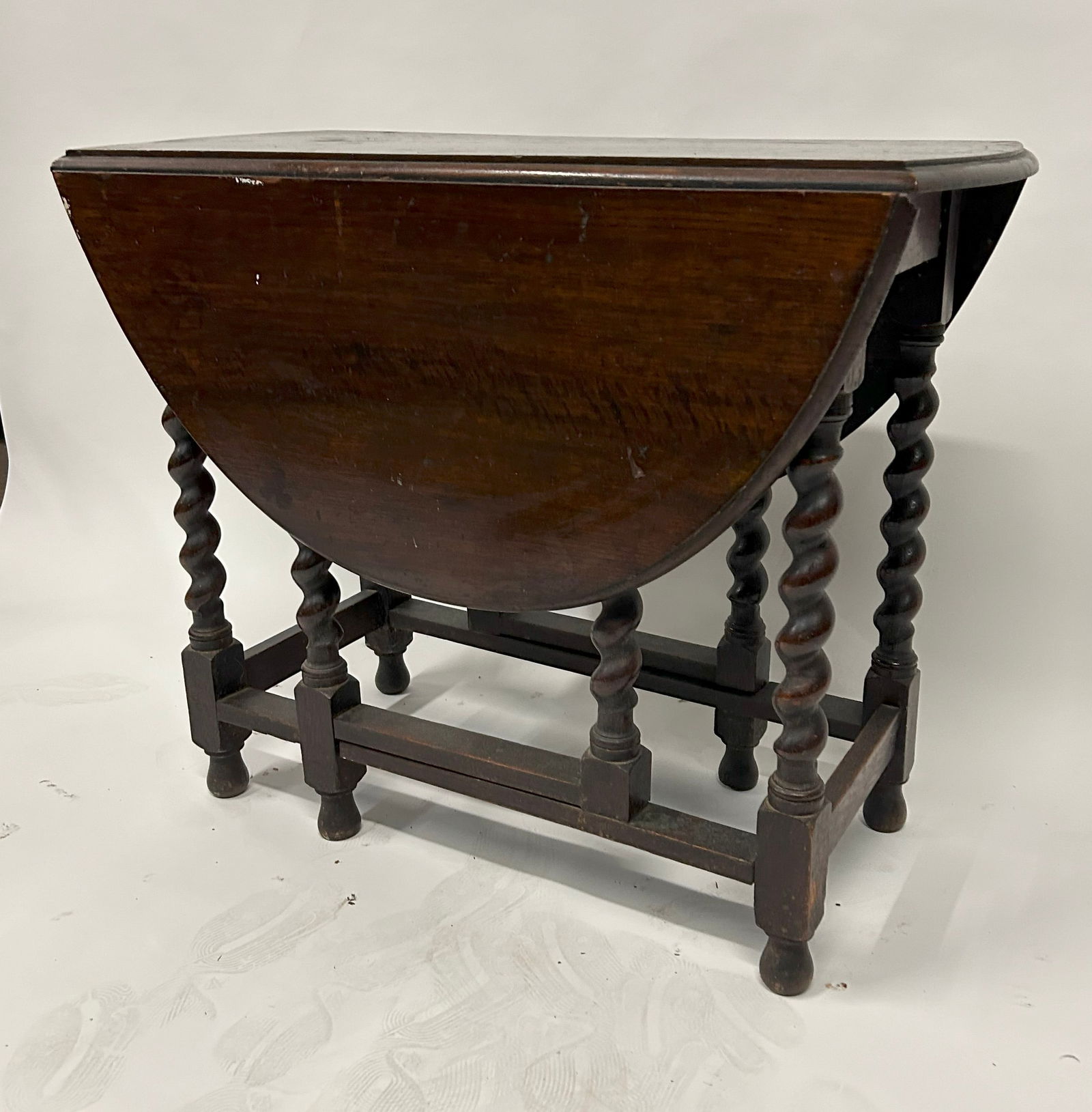 ca. 1900 Twisted Leg Gate Leg Table (1 of 2)