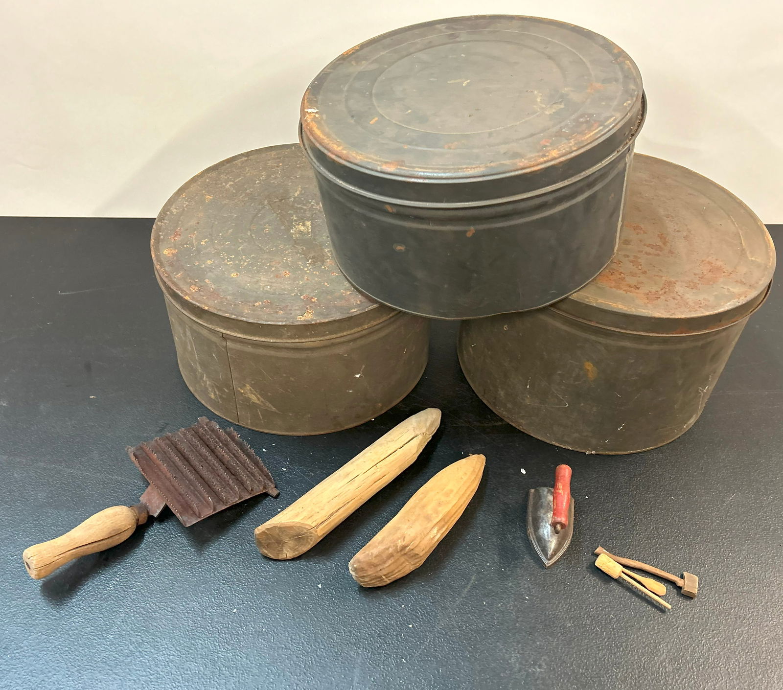 Vintage Pantry Group: sizes are found under condition tab and are for shipping purposes. all sizes are approximate for shipping purposes. all items are from a single owner estate collection. Please see photos for details o