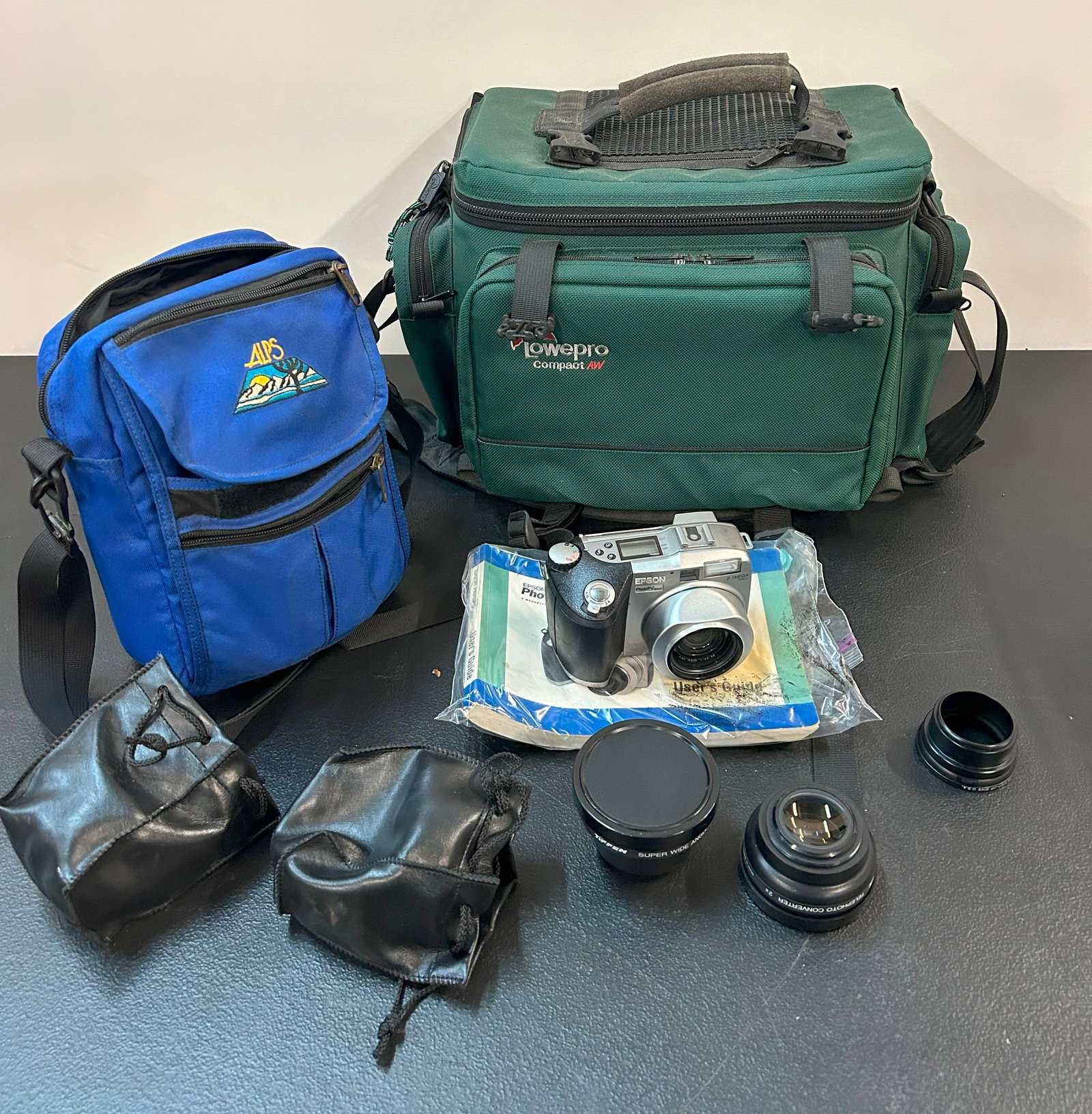 Vintage Camera with 2 Lenses and 2 bags: sizes are found under condition tab and are for shipping purposes. all sizes are approximate for shipping purposes. all items are from a single owner estate collection. Please see photos for details o
