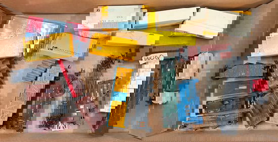 Vintage HO Scale Train Group