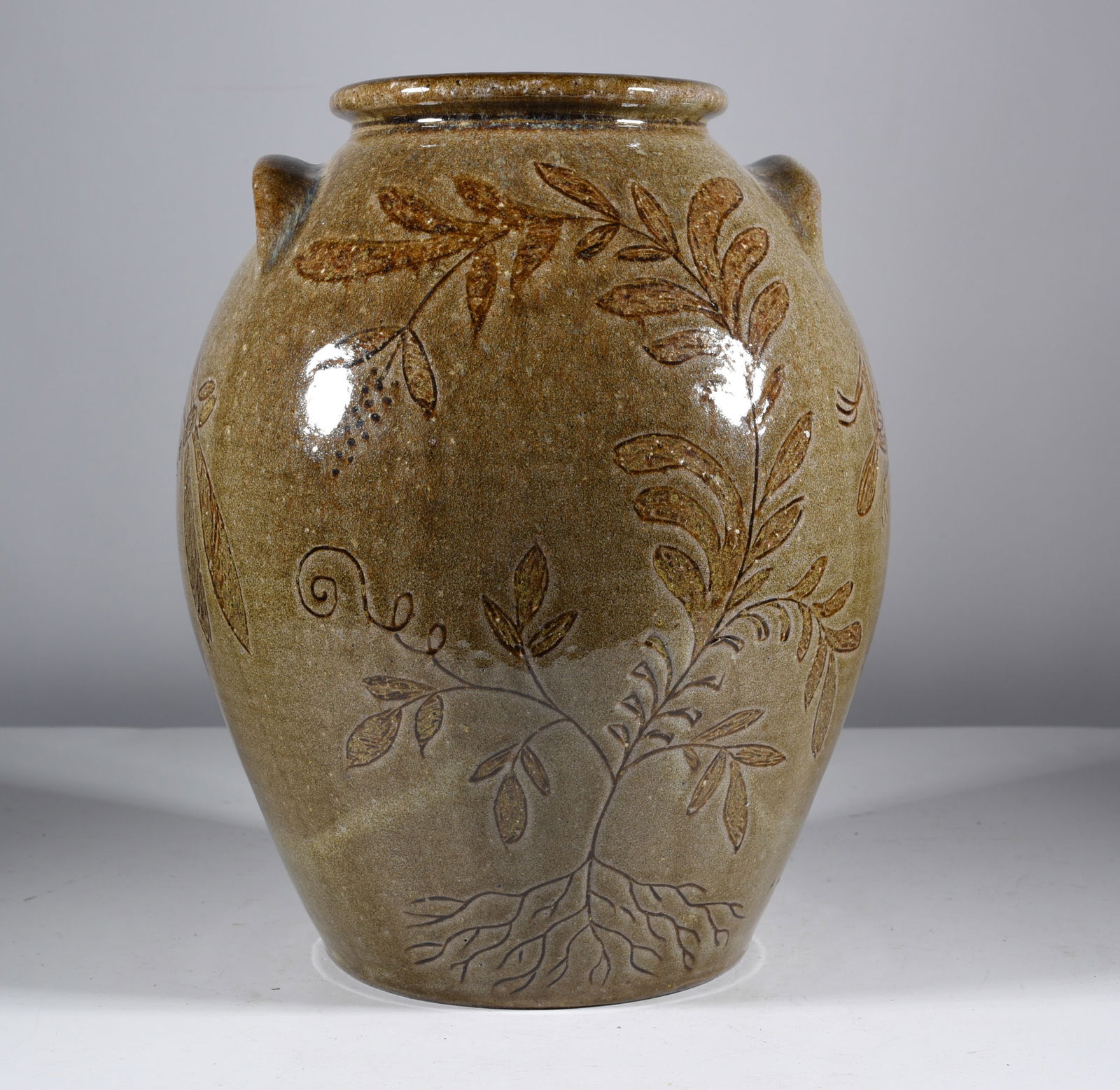 Matt Jones Slip Decorated Jar (1 of 5)