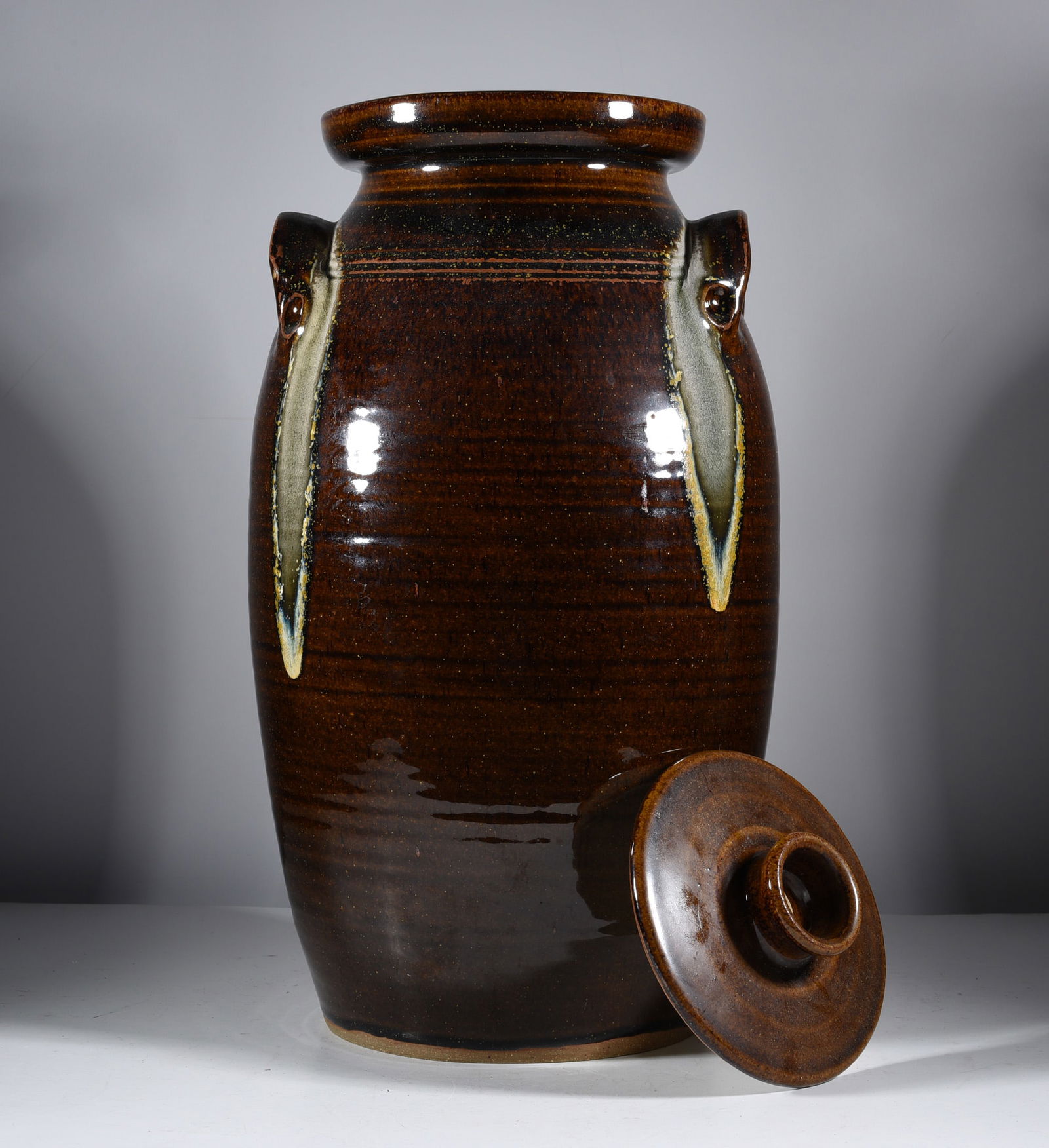 Hal Pugh Pottery Churn (1 of 3)