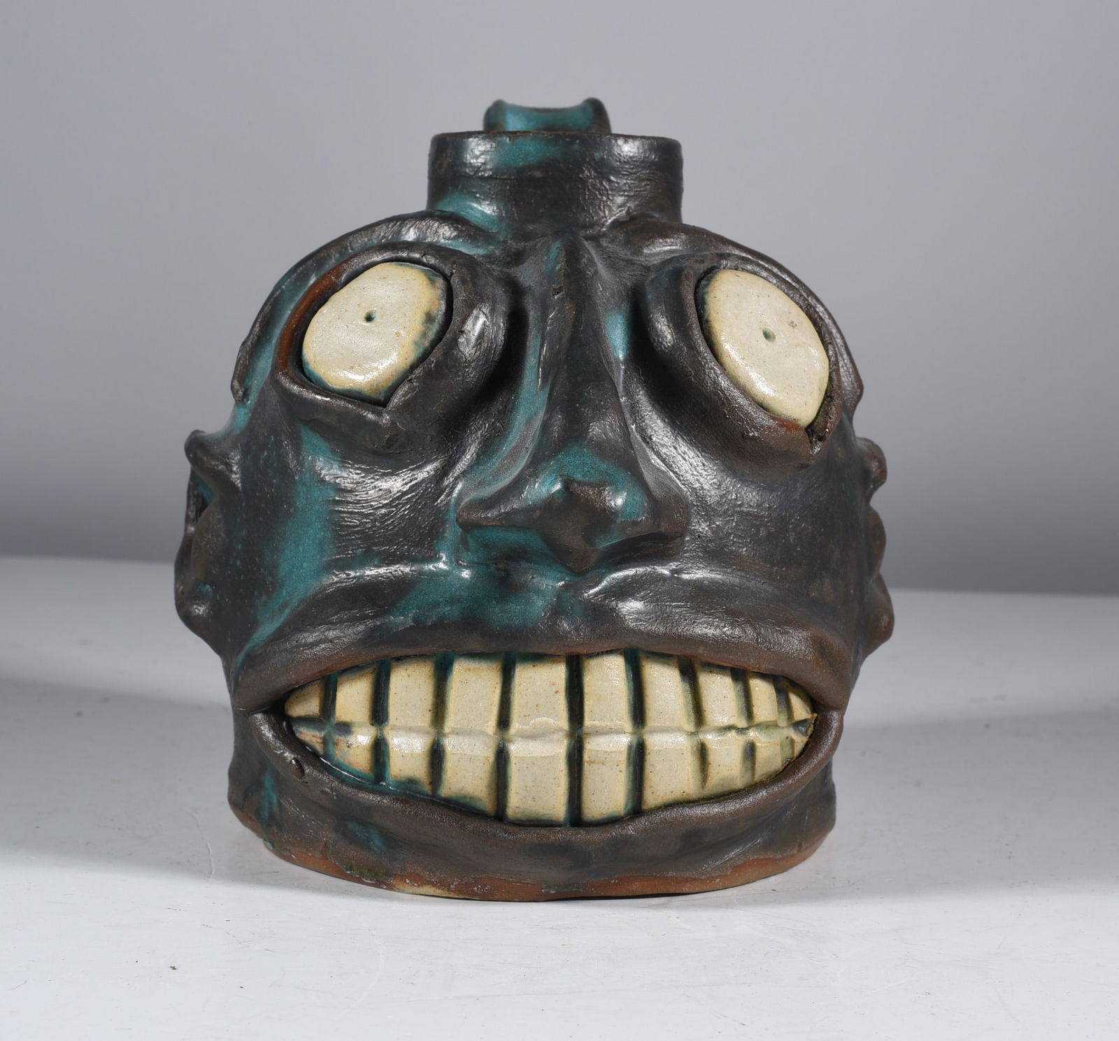Joel Patton Face Jug (1 of 4)