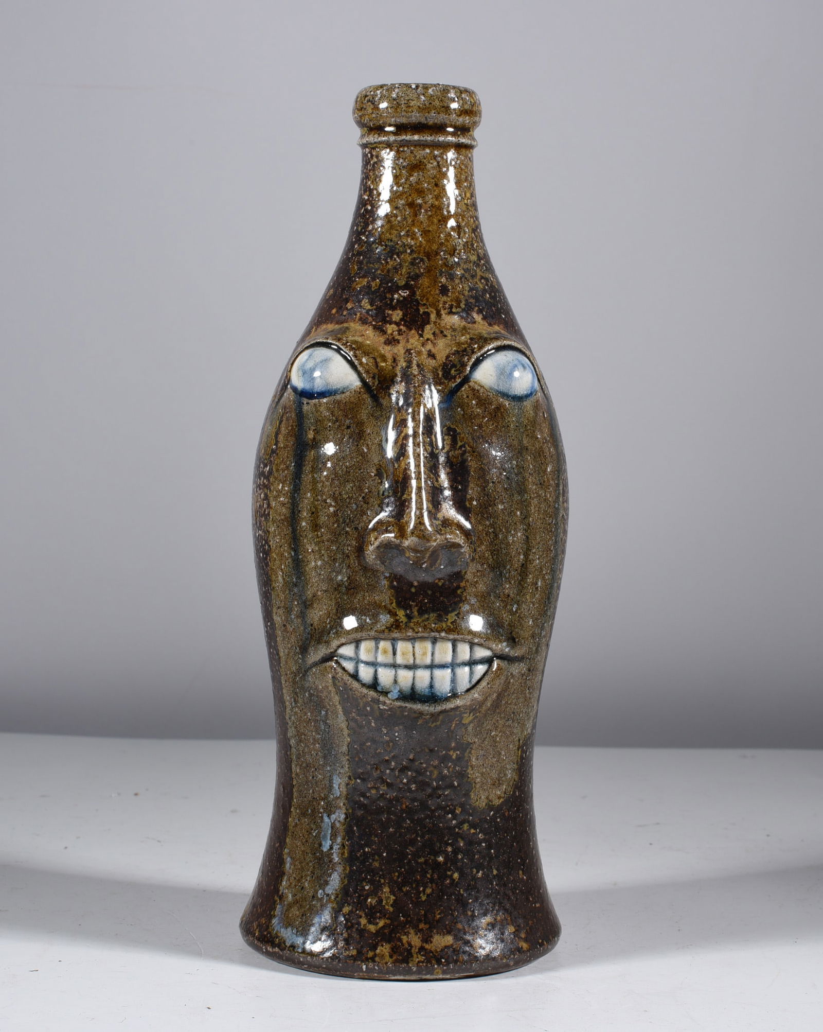 Matt Jones Face Jug Bottle (1 of 4)