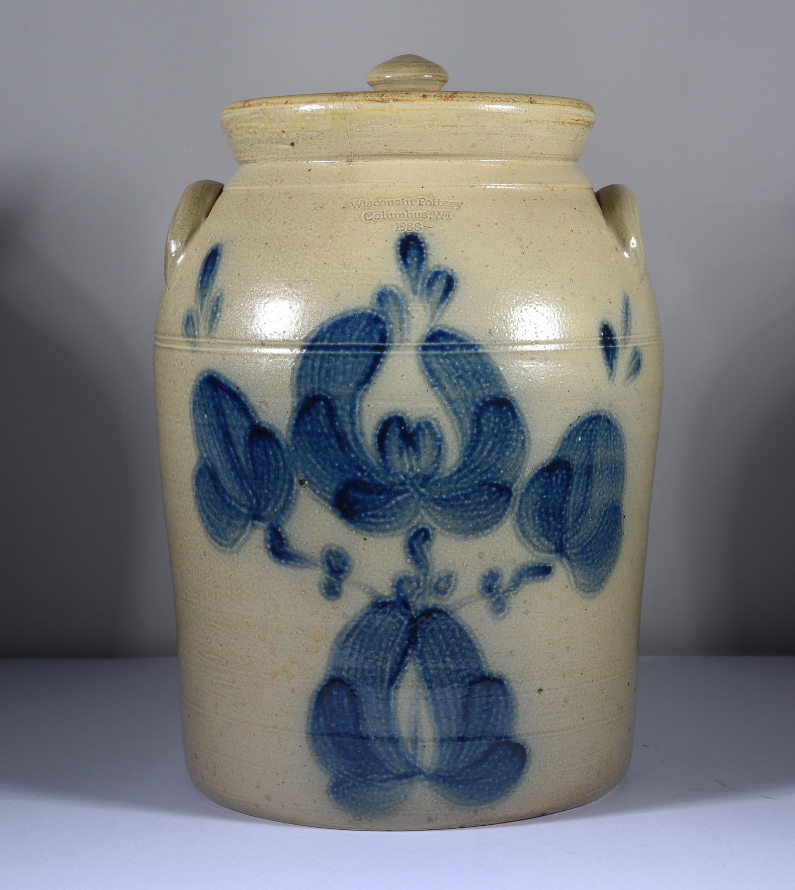 Wisonsin Pottery Decorated Stoneware Jar: pottery is from a single owner collection. Most of it was bought directly from the artist in Seagrove NC.