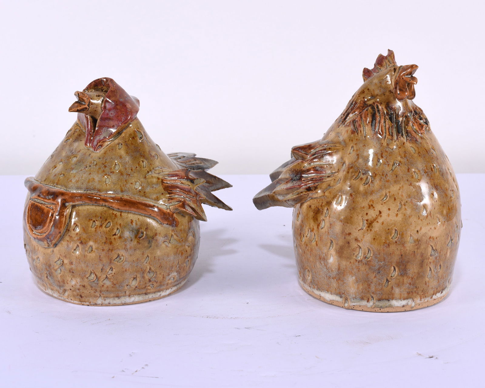 Crystal King Folk pottery Chickens (1 of 3)