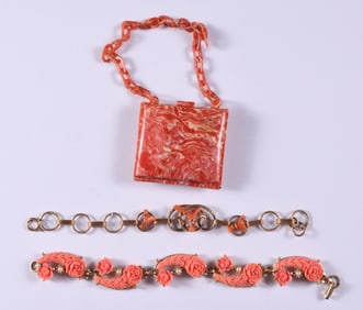 Vintage Jewerly Carved Celluloid