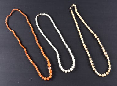 Vintage Pearl Like Necklace Group