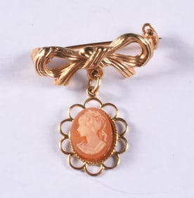 Carved Shell Cameo Brooch