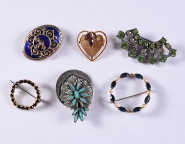 Jeweled Brooch Group