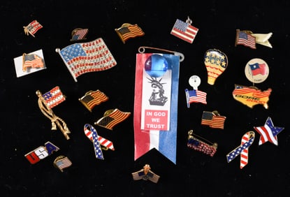Patriotic Pin Back Button Group