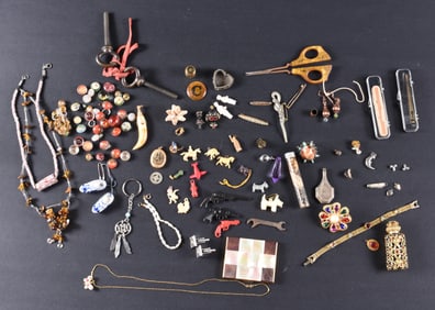 Vintage Group of Jewelry and Other