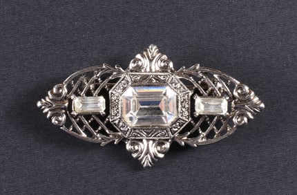 Vintage Jeweled Brooch