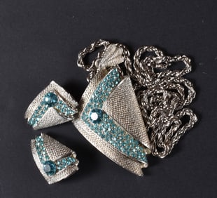 Vintage Jewelry